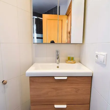 Apartment Letmalaga Economy Ciudad Jardin